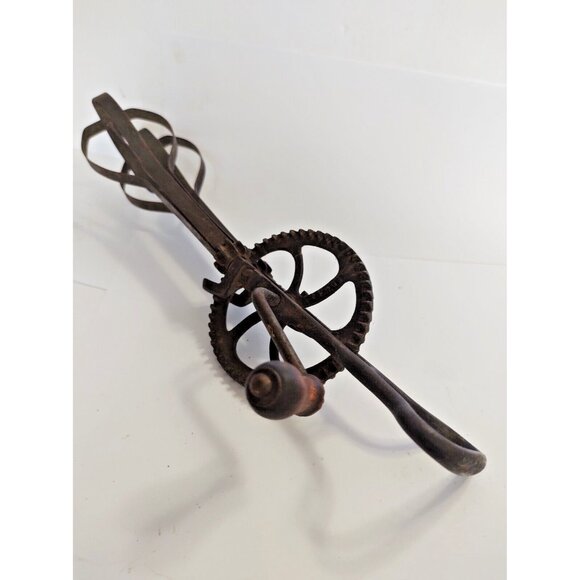 Antique Vintage 1908 Taplin MFG. Co.  Light Running Egg Beater - Picture 1 of 13